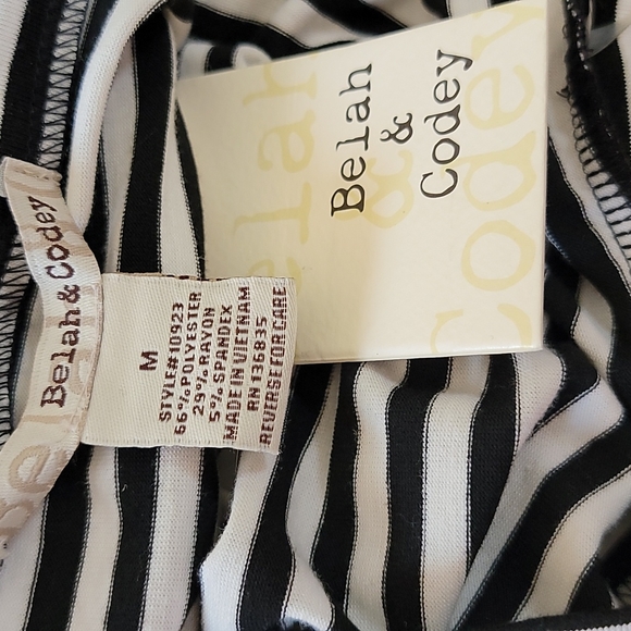 Belah & Codey Off Shoulder Top Size Medium Striped - Picture 5 of 6